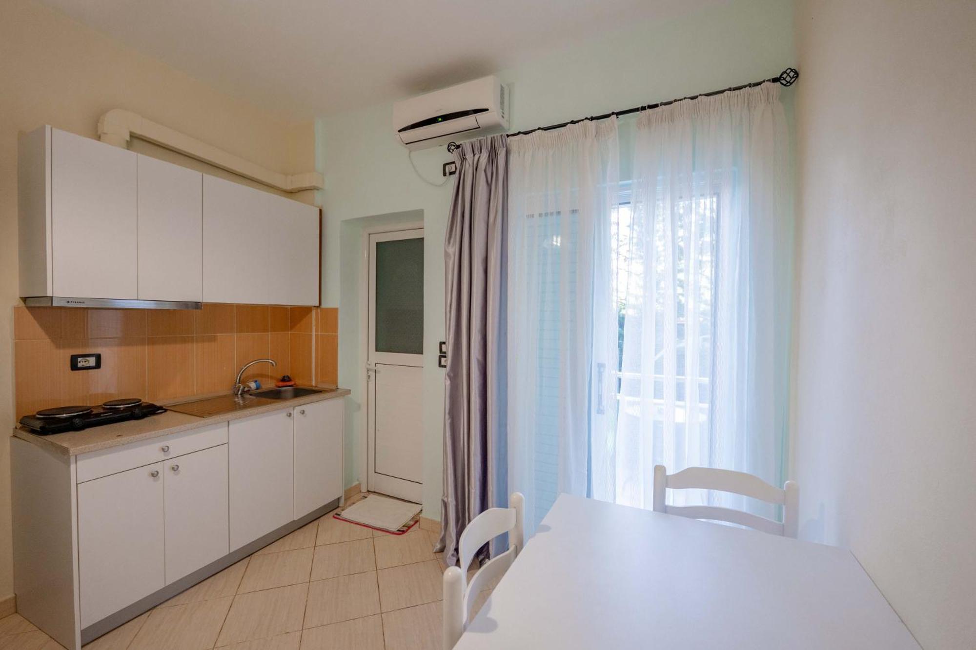 Villa Nomia Апартаменты *